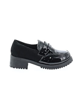 Unbranded Flats (view 1)