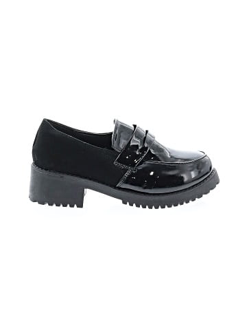 Unbranded Flats (view 1)