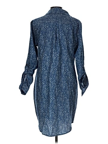 New York & Company 3/4 Sleeve Button-Down Shirt (view 2)