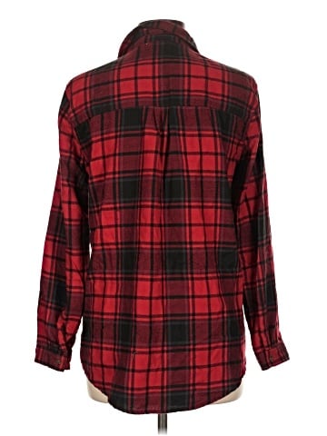 Olive and Oak Long Sleeve Button-Down Shirt (view 2)