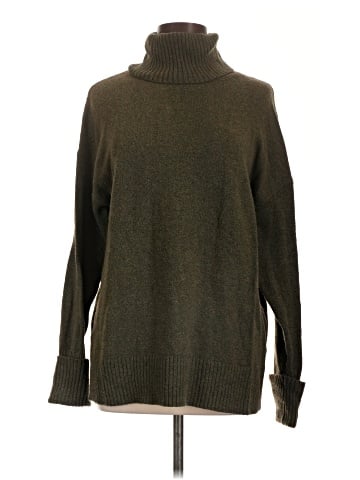 Old Navy Turtleneck Sweater (view 1)