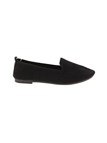Unbranded Flats (view 1)