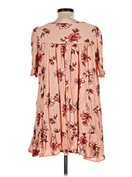 Altar'd State Short Sleeve Blouse (view 2)