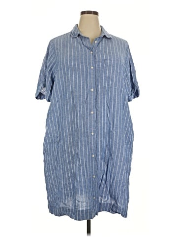 Old Navy Casual Dress (view 1)
