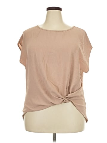 Kaileigh Short Sleeve T-Shirt (view 1)