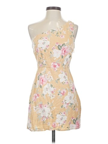 Abercrombie & Fitch Cocktail Dress (view 1)