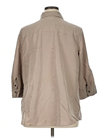 Croft & Barrow 3/4 Sleeve Button-Down Shirt (view 2)