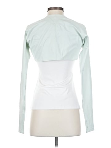 Vitality Shrug (view 2)