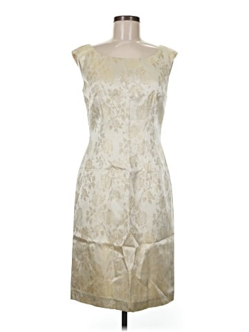 The White House Cocktail Dress (view 1)