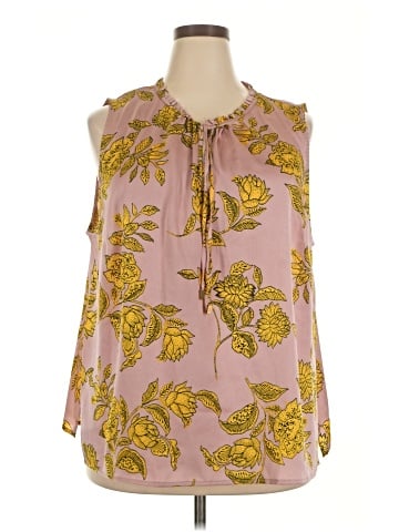 Liz Claiborne Career Sleeveless Blouse (view 1)