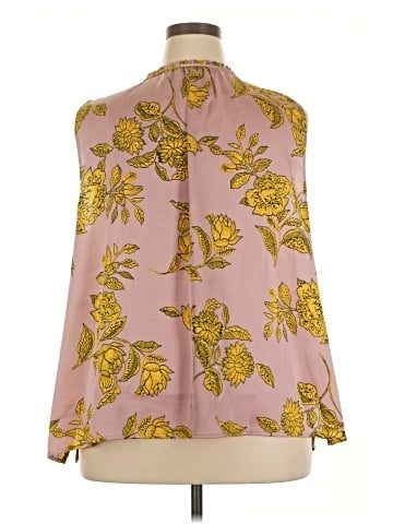 Liz Claiborne Career Sleeveless Blouse (view 2)