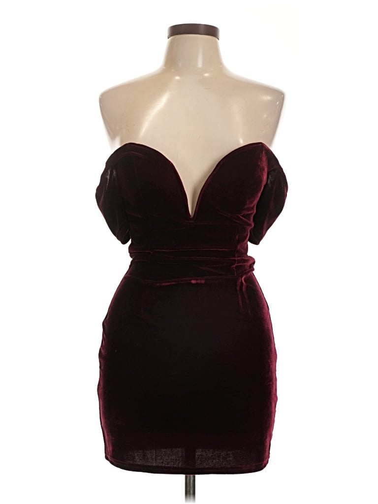 Pre-owned Tobi Cocktail Dress In Burgundy