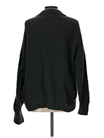 Old Navy Pullover Sweater (view 2)
