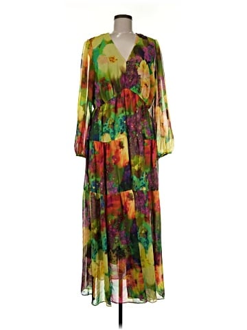 Signature by Robbie Bee Casual Dress (view 1)