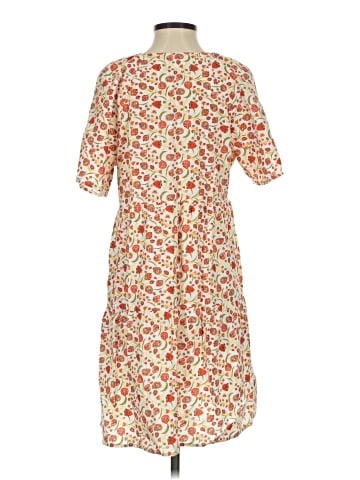Old Navy Casual Dress (view 2)