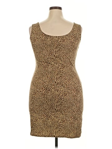 Xhilaration Cocktail Dress (view 2)