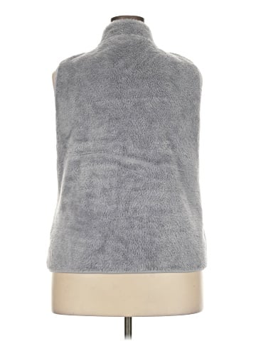 Croft & Barrow Faux Fur Vest (view 2)