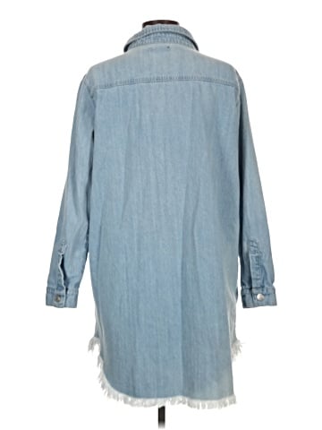 PrettyLittleThing Long Sleeve Button-Down Shirt (view 2)