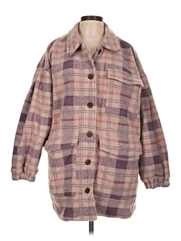 Universal Thread Coat (view 1)