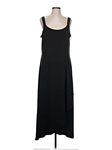 Brooke Shields Timeless Casual Dress (view 1)