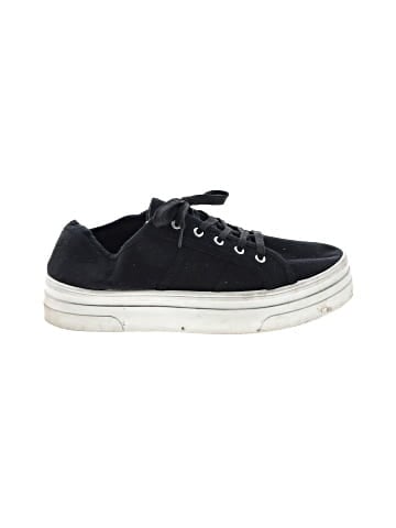 Wanted Sneakers (view 1)
