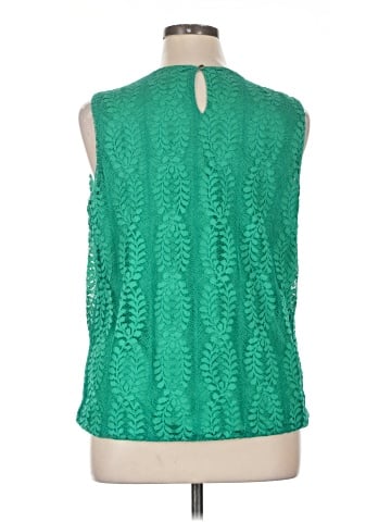Liz Claiborne Career Sleeveless Blouse (view 2)