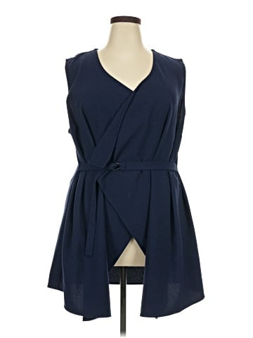 DR2 Sleeveless Blouse (view 1)