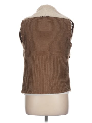 Chelsea & Theodore Faux Fur Vest (view 2)