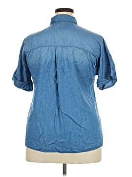 Assorted Brands Short Sleeve Button-Down Shirt (view 2)