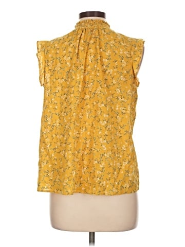 Old Navy Sleeveless Blouse (view 2)