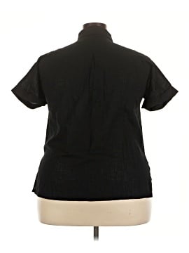 Unbranded Short Sleeve Button-Down Shirt (view 2)