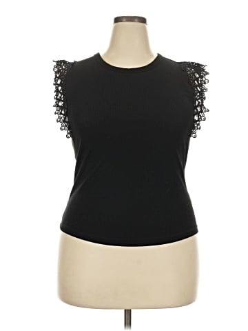 Assorted Brands Sleeveless T-Shirt (view 1)