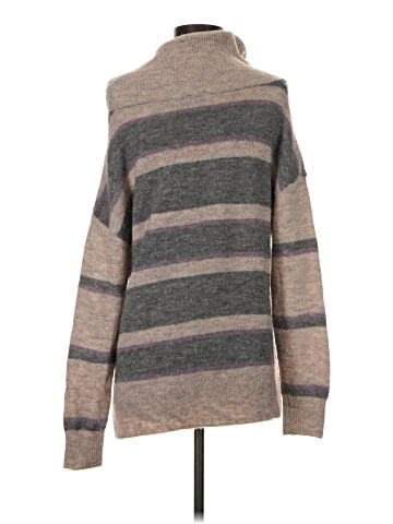 Heartloom Turtleneck Sweater (view 2)