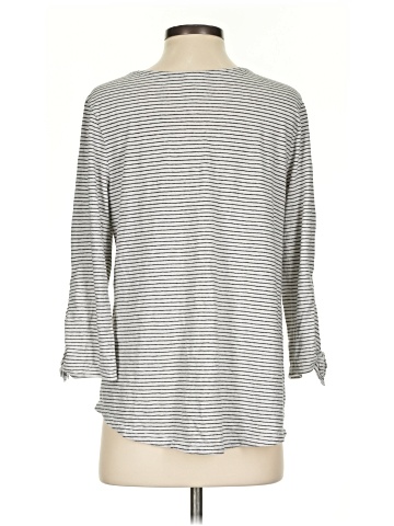 Old Navy 3/4 Sleeve T-Shirt (view 2)