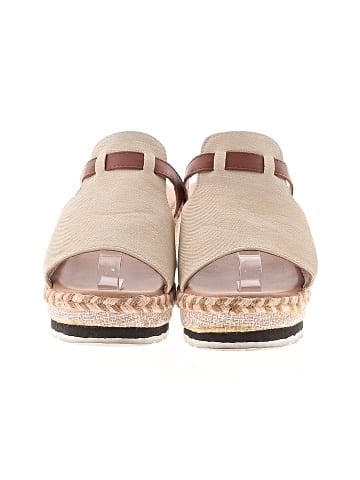 Unbranded Wedges (view 2)
