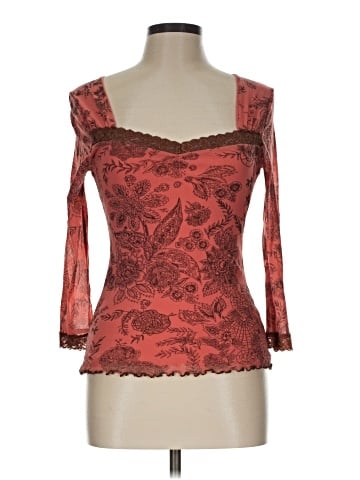 Moth 3/4 Sleeve Top (view 1)