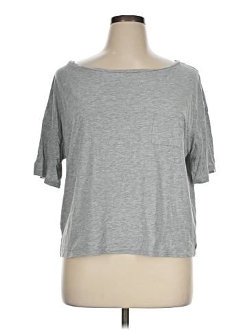 Fabletics Short Sleeve T-Shirt (view 1)