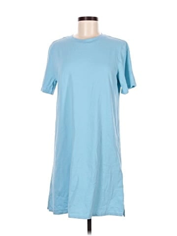 Old Navy Casual Dress (view 1)