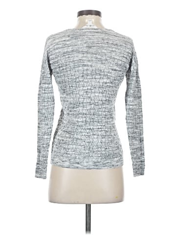 Leo & Nicole Pullover Sweater (view 2)