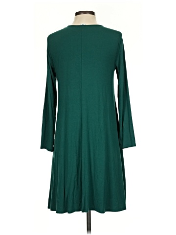 Old Navy Casual Dress (view 2)