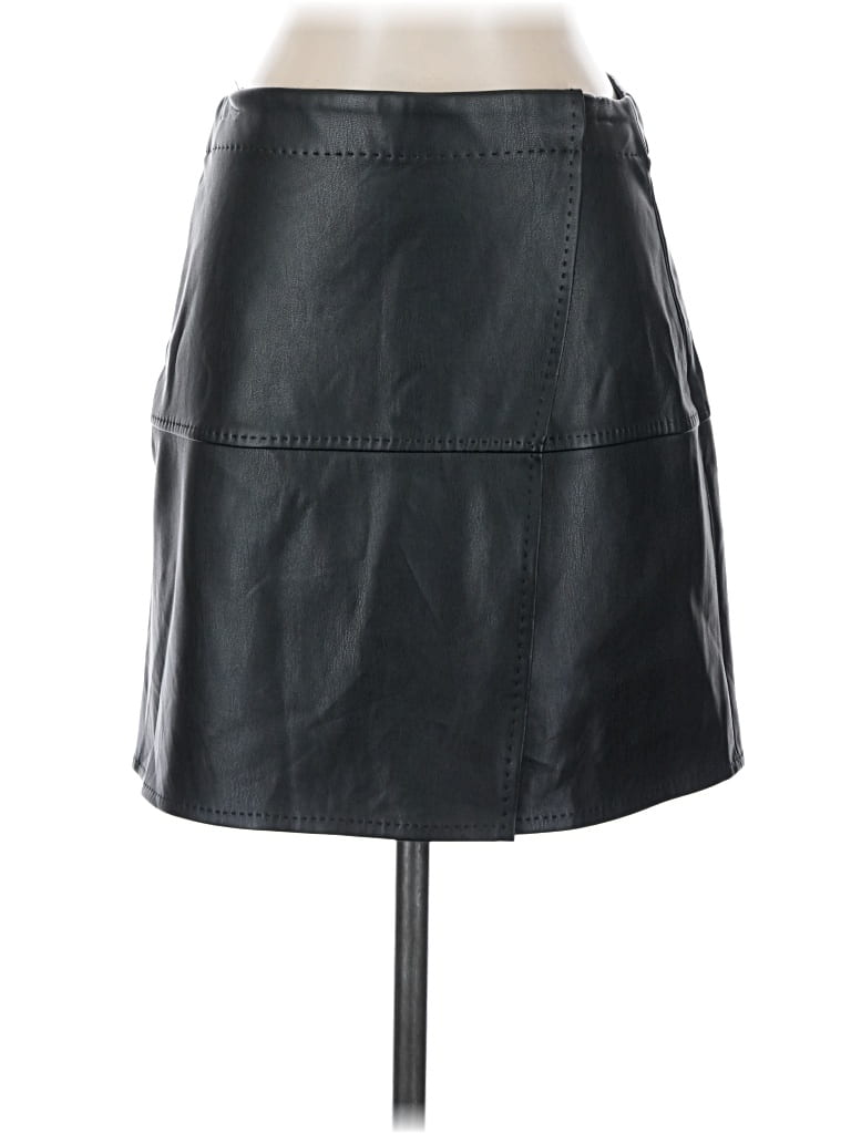 Pre-owned Max Studio Faux Leather Skirt In Black