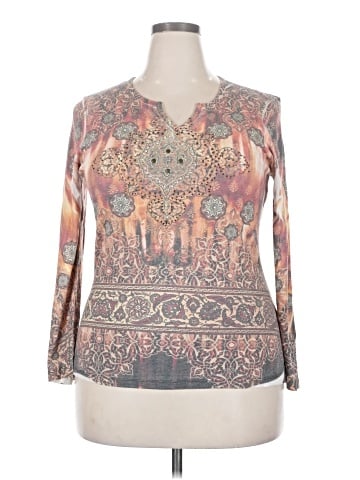 Kiara 3/4 Sleeve T-Shirt (view 1)