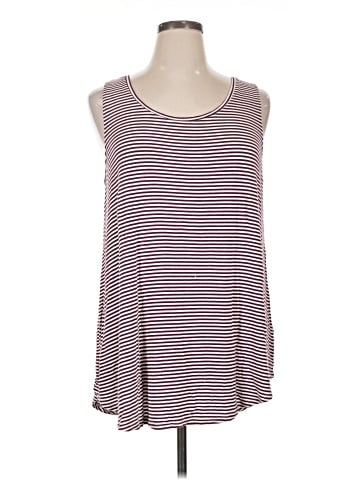 Old Navy Sleeveless T-Shirt (view 1)