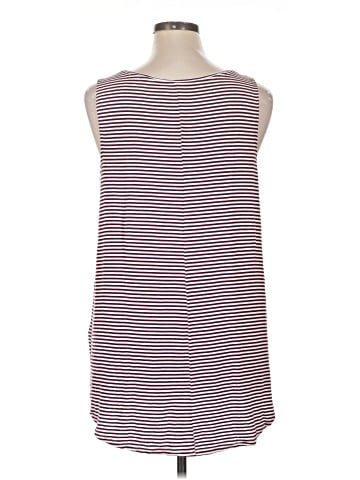 Old Navy Sleeveless T-Shirt (view 2)