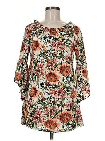 Win Win 3/4 Sleeve Blouse (view 1)