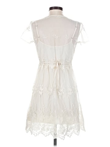 Abercrombie & Fitch Casual Dress (view 2)
