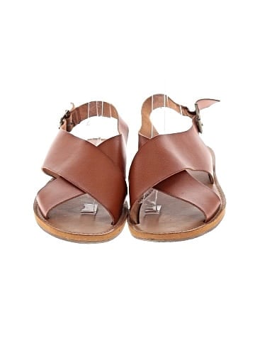 Universal Thread Sandals (view 2)