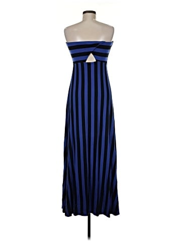 Mossimo Casual Dress (view 2)
