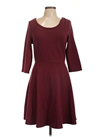 Old Navy Casual Dress (view 1)