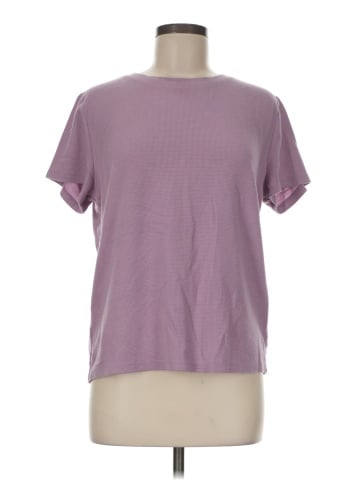 Victoria's Secret Short Sleeve T-Shirt (view 1)